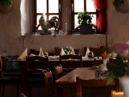 照片: Roter Hahn